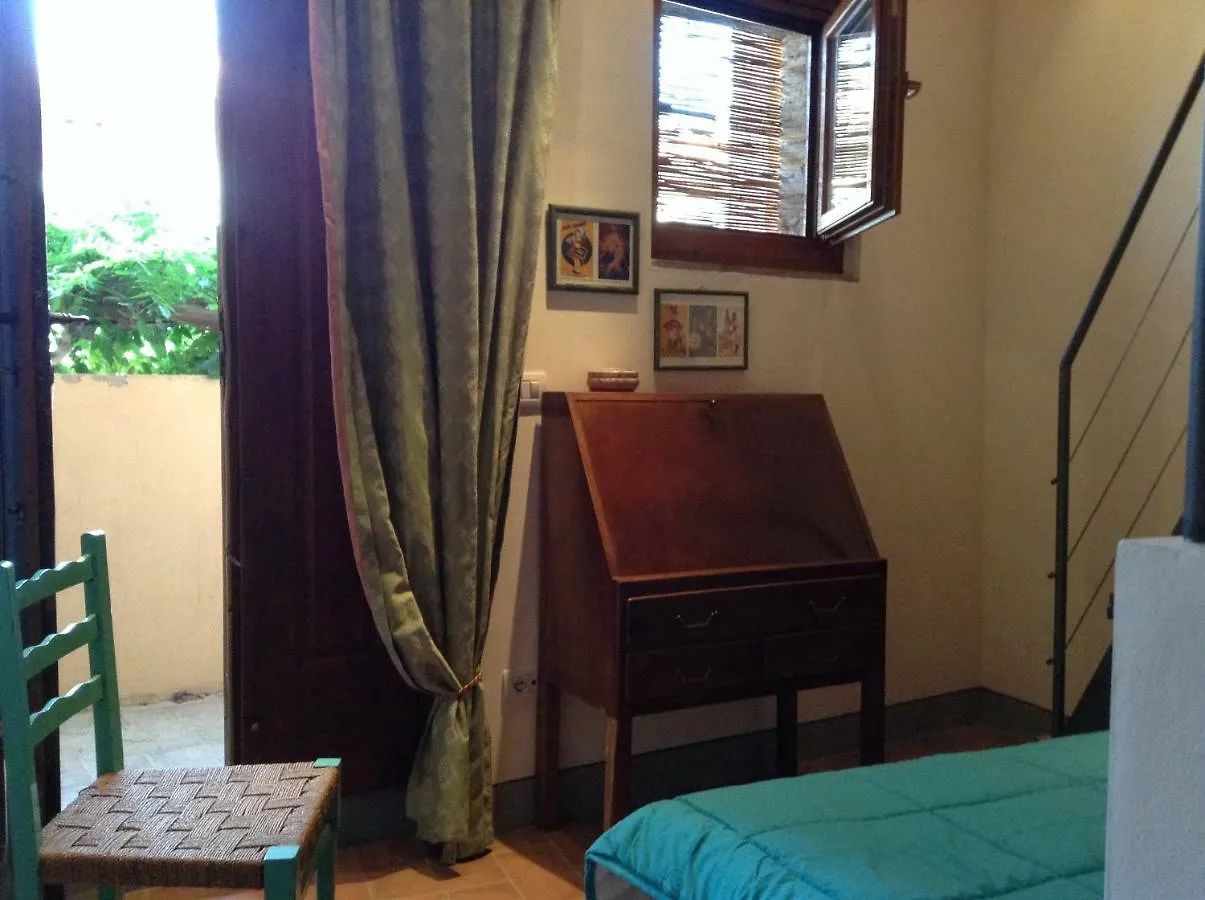 Holiday home Casa Vacanze Il Glicine Laterina Italy
